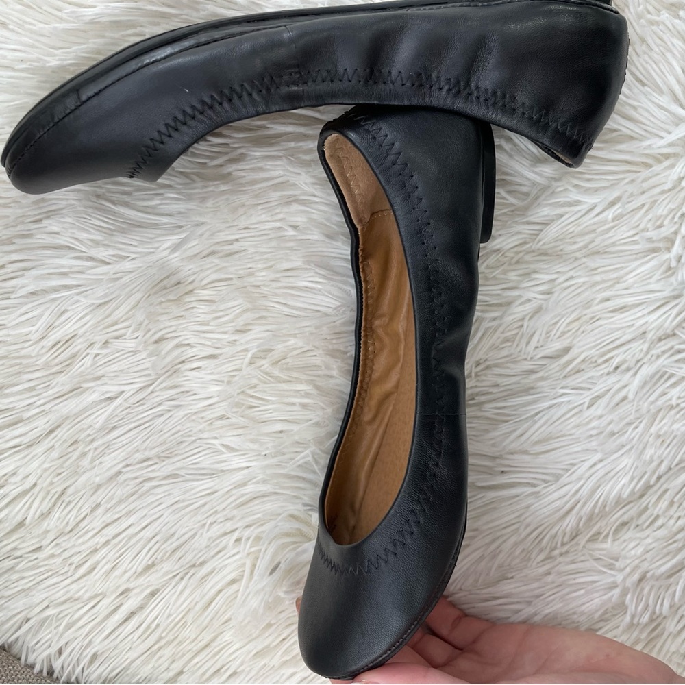 (NWOT) Lucky Black Ballet Flats - Picture 5 of 5